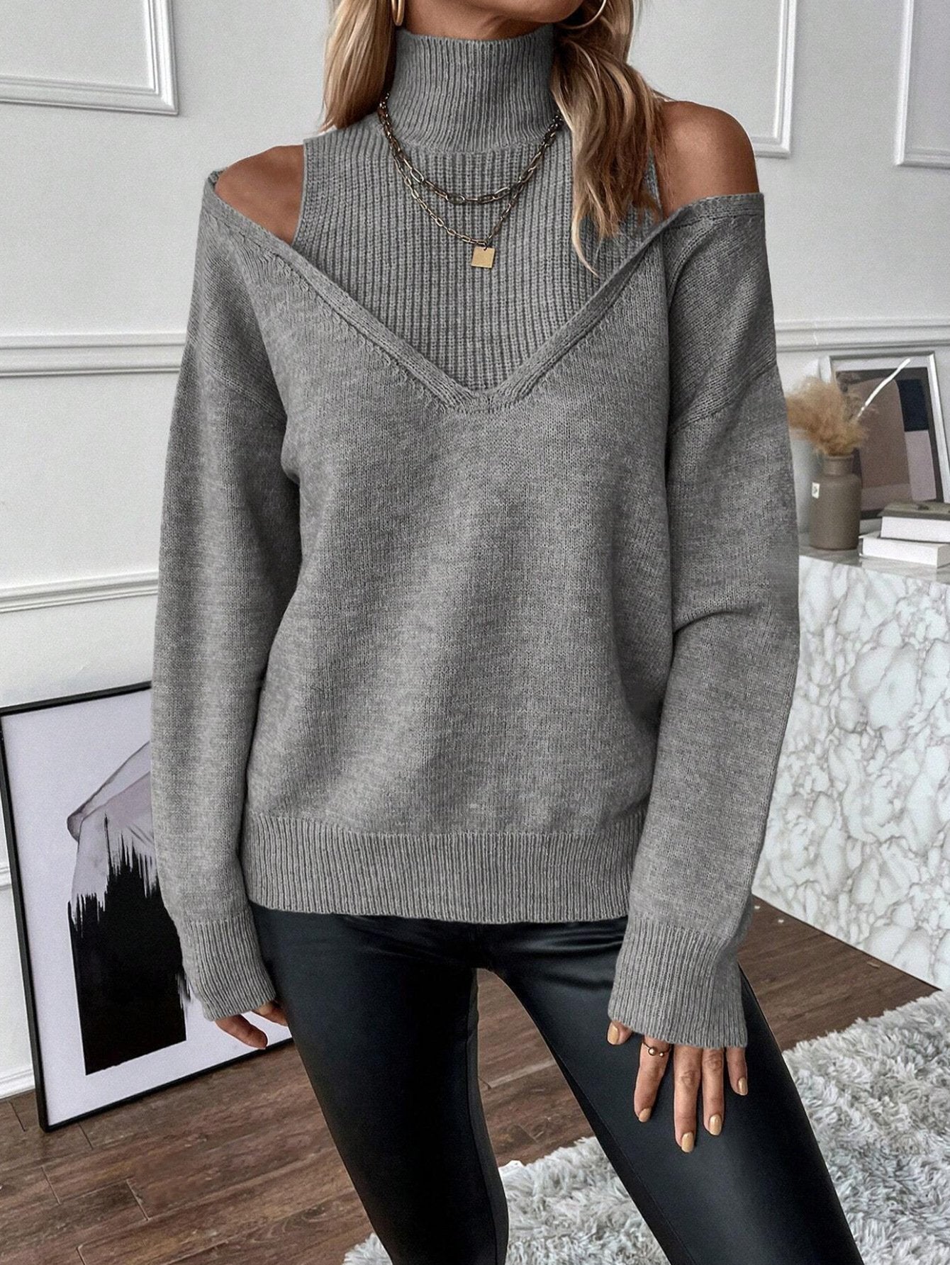 💥2025 HOT SALE💥Women's Plain Cut Out High Neck Sweater